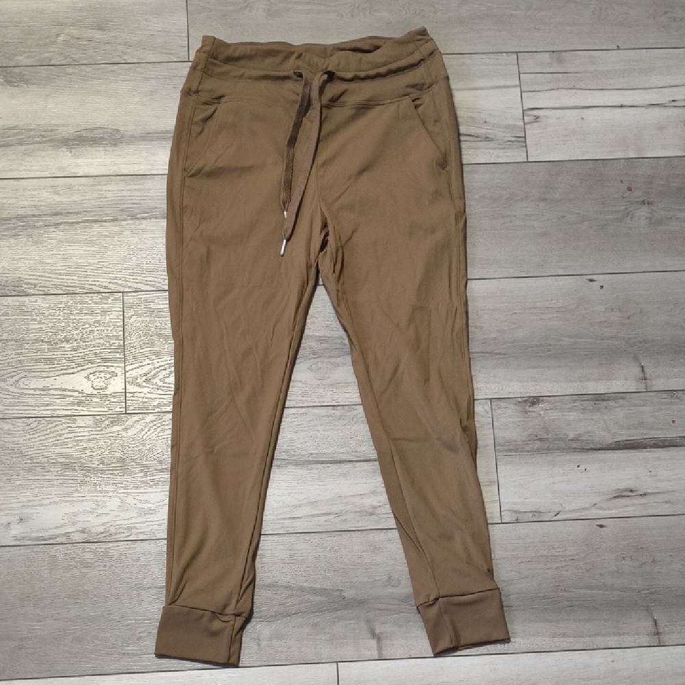 Halara Brown Jogger Pants NWOT